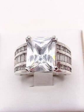 Size 7 Vintage SETA Square Cubic Zirconia Statement 925 Sterling Silver Ring